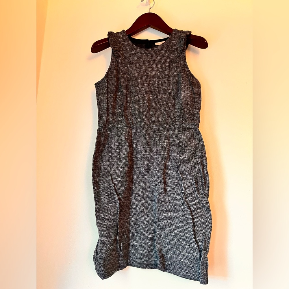 LOFT, Size 8, Grey and Black